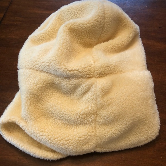 Cozy Cream Hooded Women's Hat - Picture 3 of 3